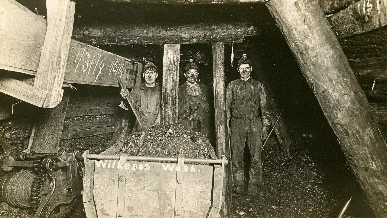 Labor Wars of the Northwest backdrop