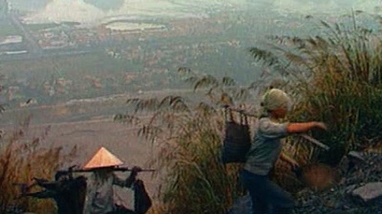 Viêt Nam, la première guerre. 1ère partie : Doc lap backdrop