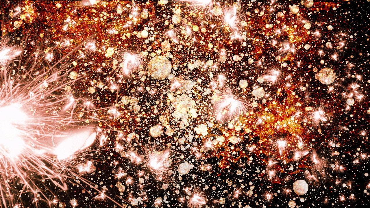 Movements arising from different relationships - Between regularity and irregularity II backdrop