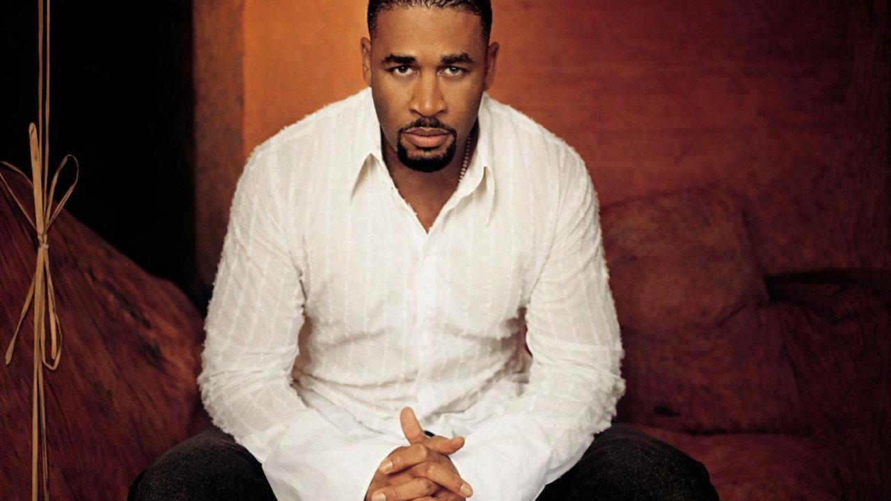 Byron Cage: An Invitation to Worship backdrop