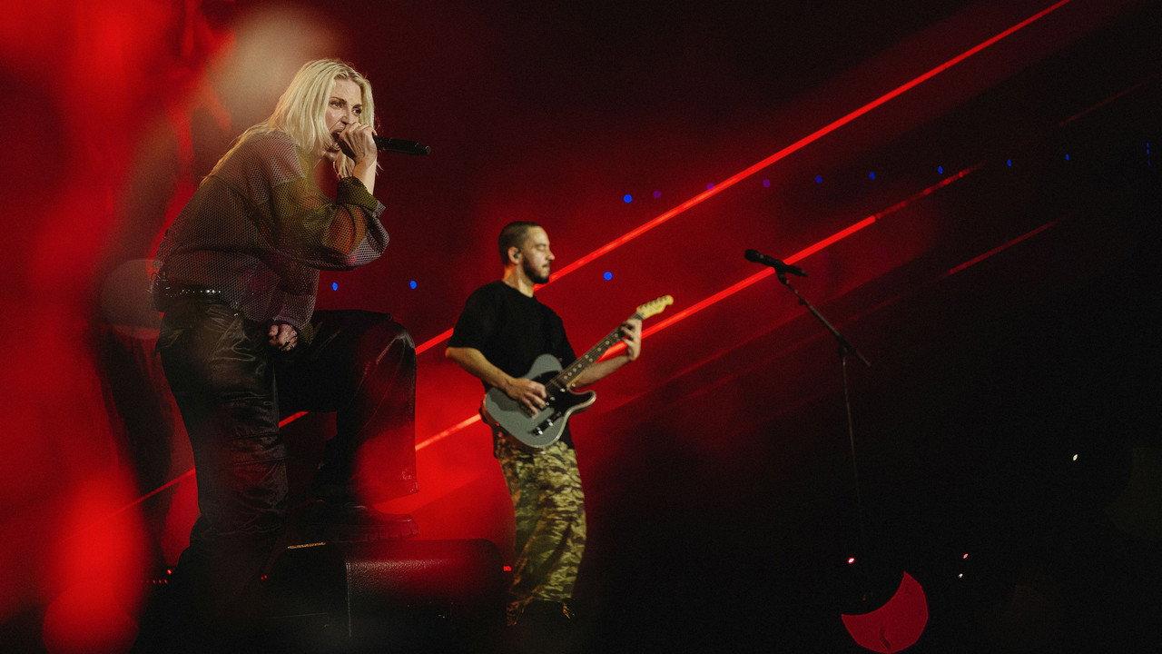LINKIN PARK: UNSHATTER backdrop