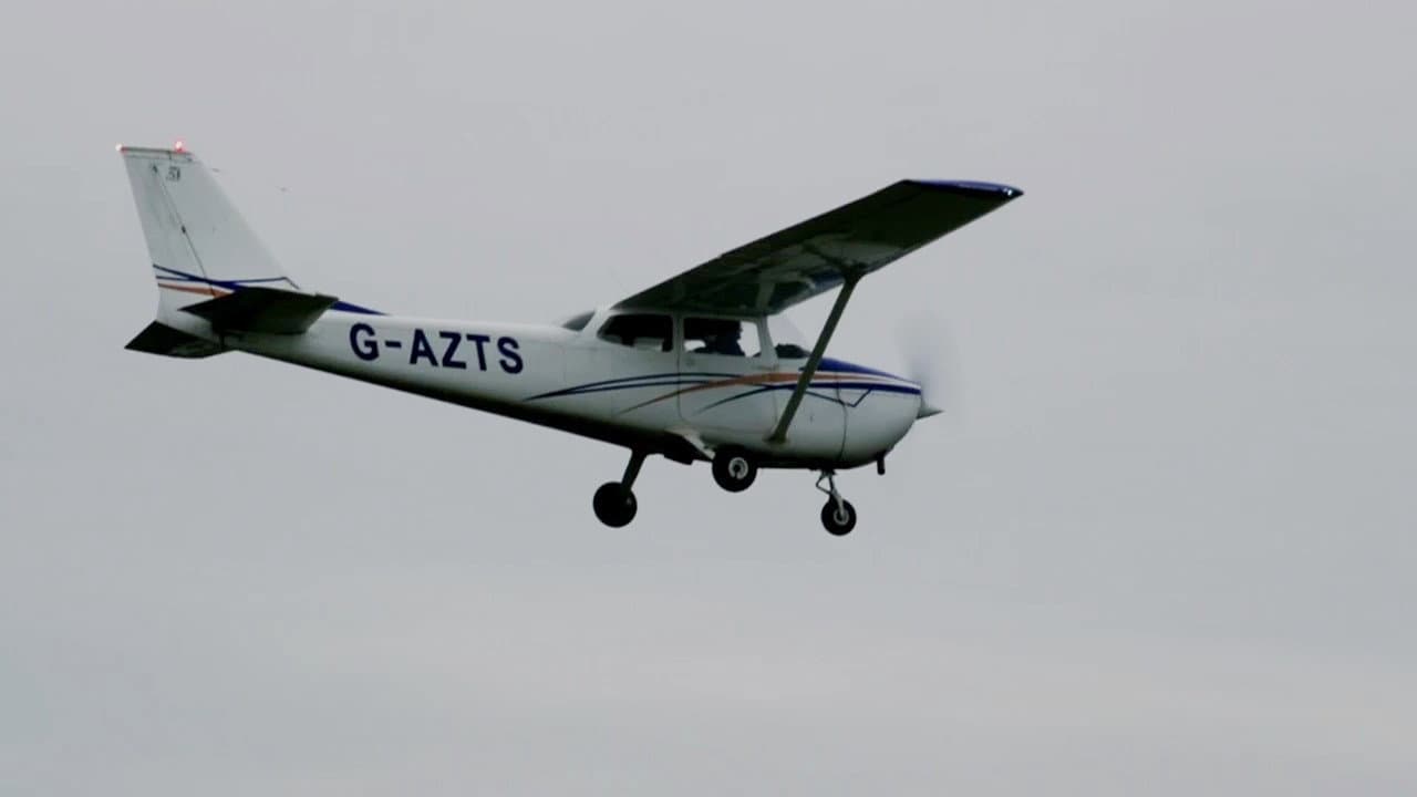 Mayday: The Passenger Who Landed a Plane backdrop