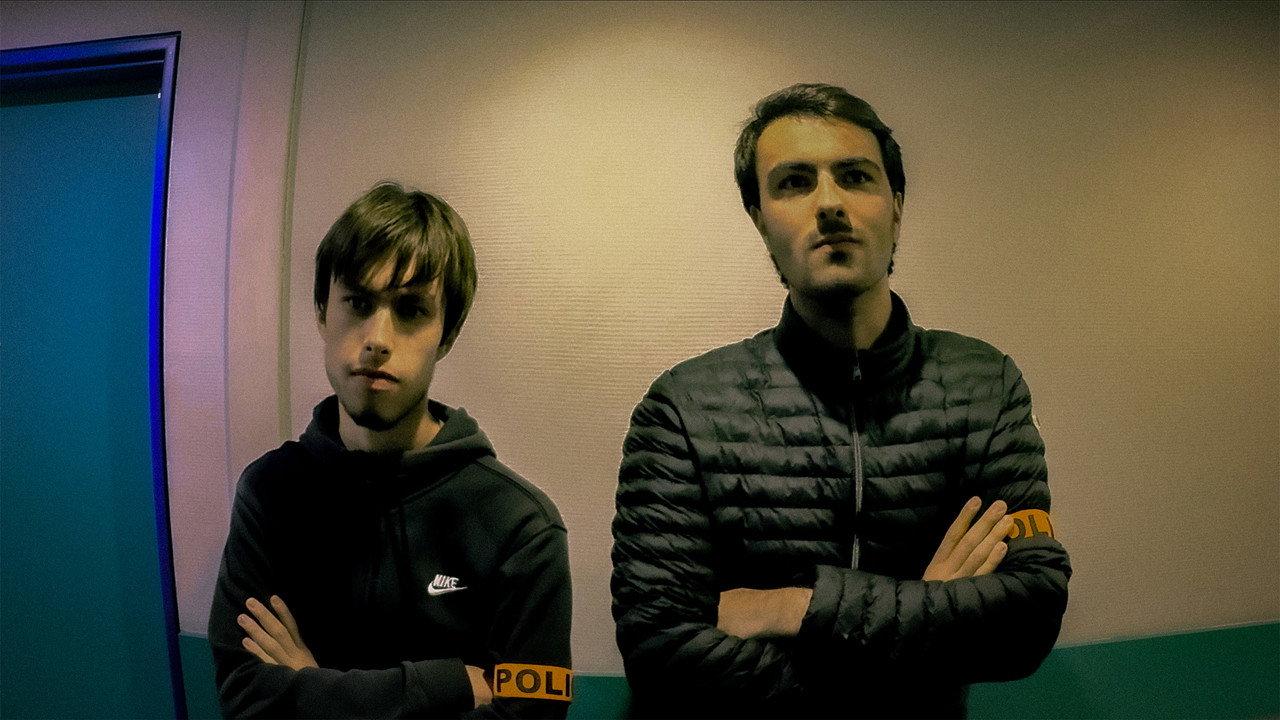 À la porte backdrop