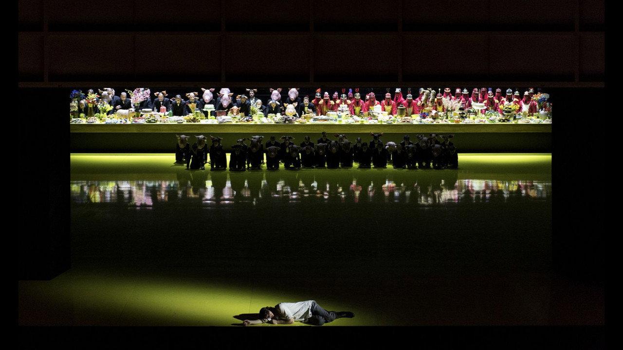 Mussorgsky: Sorochintsy Fair (Komische Oper Berlin) backdrop