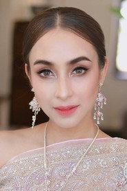 Katreeya English profile photo