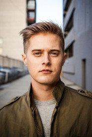 Lucas Grabeel profile photo