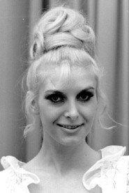 Elfi Estell profile photo