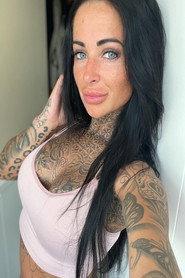 Wendy van Hout profile photo