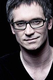 François-Étienne Paré profile photo