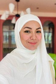 Nad Zainal profile photo