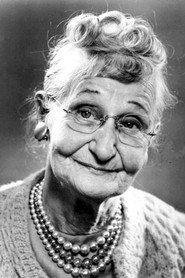 Merie Earle profile photo