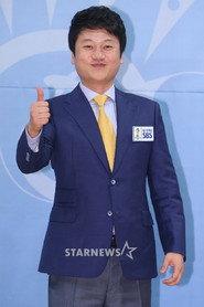 Park Moon-sung profile photo