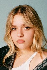 Maisy Stella profile photo