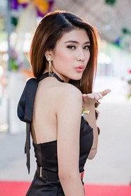 Parisaya Jaronetisat profile photo