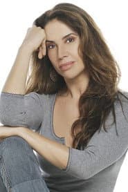 ClĂĄudia Alencar profile photo