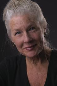 Elisabeth Henry-Macari profile photo