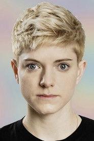 Mae Martin profile photo