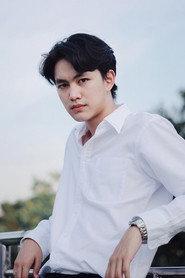 Tar Tinnaphat Leelaphiphatkul profile photo