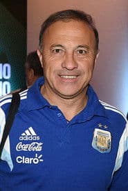 Julio Olarticoechea profile photo