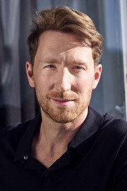 Louis Klamroth profile photo