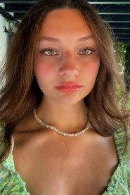 Lara Aksüt profile photo