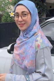 Devi Permatasari profile photo
