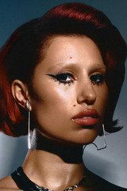 RAYE profile photo