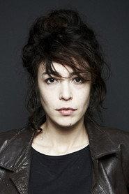 Adrienne Pauly profile photo