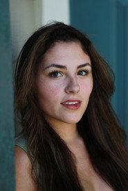 Tess Therrien profile photo