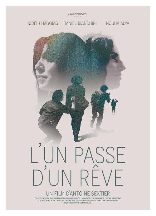 L'un passe d'un rêve backdrop