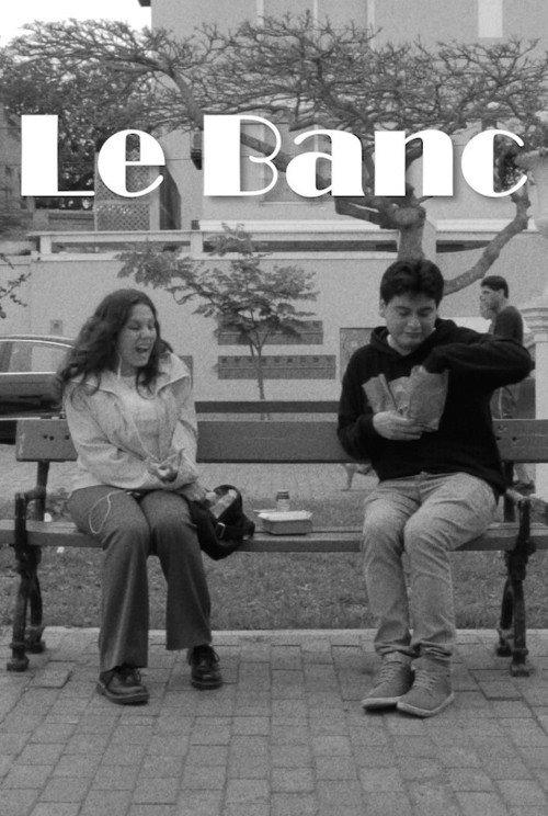 Le Banc backdrop